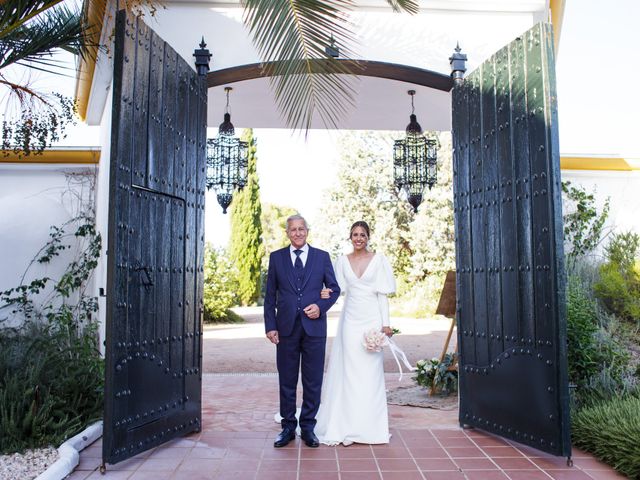 La boda de Sandra y Ángel en Almendralejo, Badajoz 25