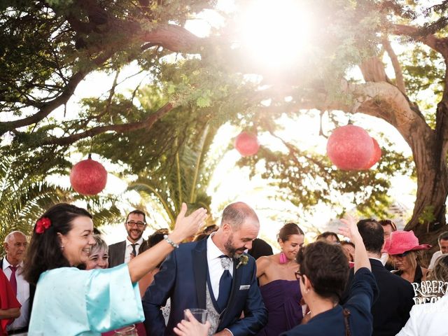 La boda de Rubén y Laura en Zahara De Los Atunes, Cádiz 1