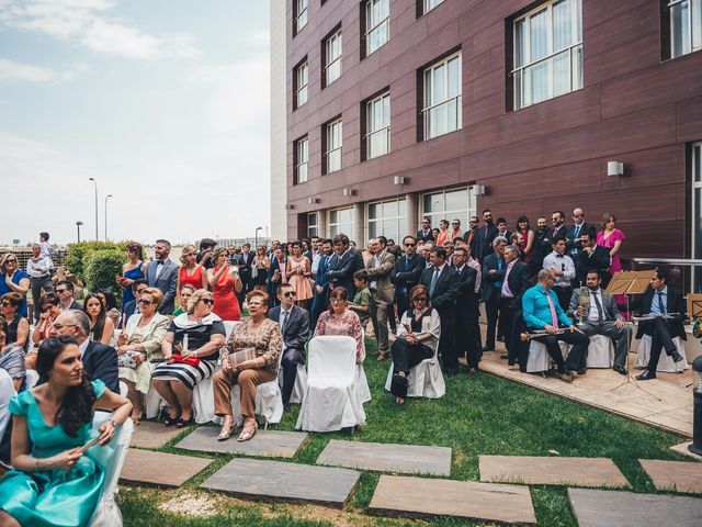 La boda de Javier y Aurora en Albacete, Albacete 30