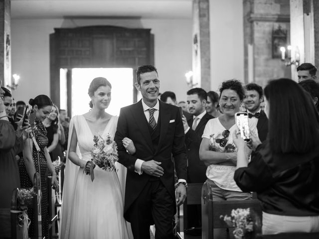 La boda de Jairo y Paloma en San Cucao, Asturias 35