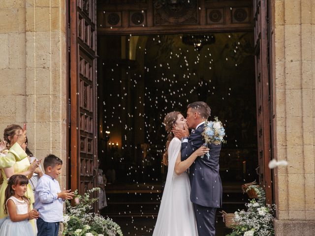 La boda de Jairo y Paloma en San Cucao, Asturias 50