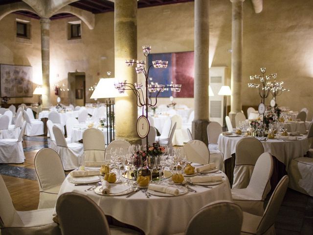 La boda de Juan y Mónica en Salamanca, Salamanca 45