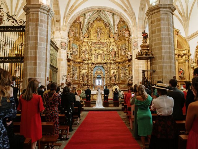 La boda de Carlos y Marina en Hazas De Cesto, Cantabria 11
