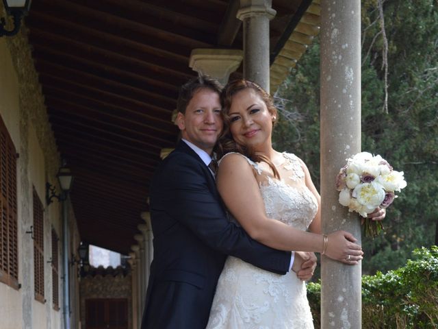 La boda de Daniel y Diana en Esporles, Islas Baleares 3