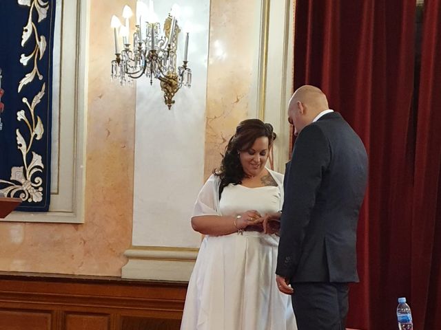 La boda de Luis y Lourdes en Alcalá De Henares, Madrid 6