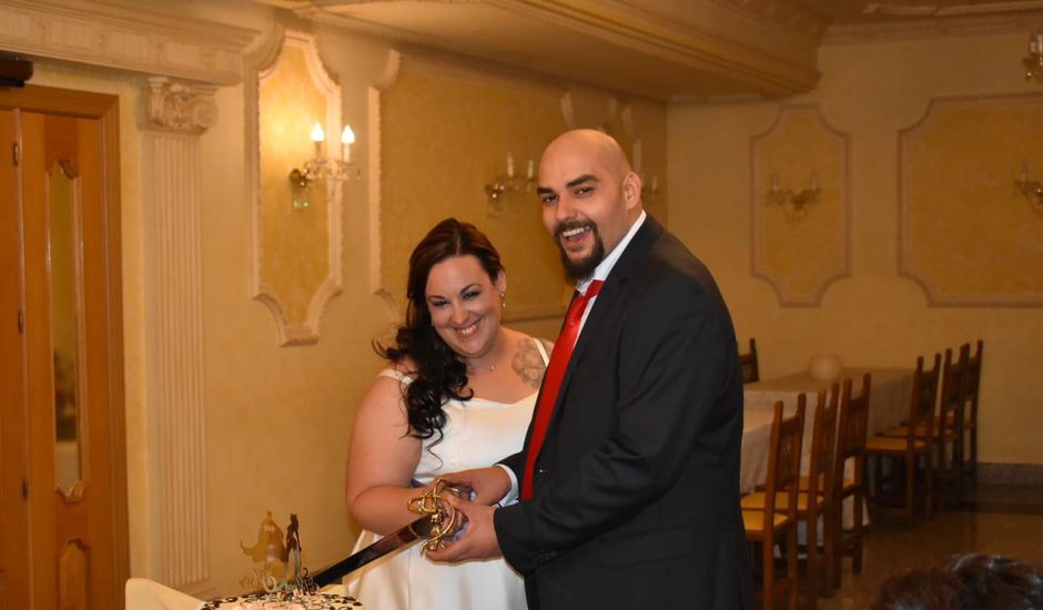 La boda de Luis y Lourdes en Alcalá De Henares, Madrid