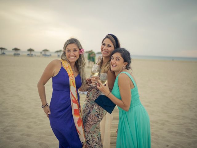 La boda de Roberto y Pina en Zahara De Los Atunes, Cádiz 44