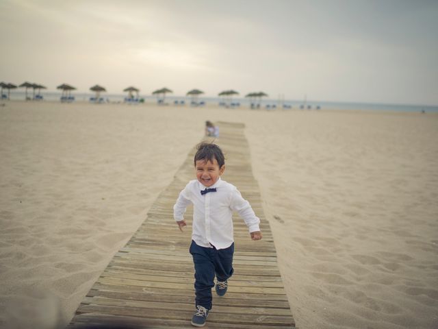 La boda de Roberto y Pina en Zahara De Los Atunes, Cádiz 47