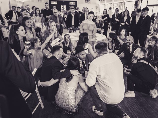 La boda de Carlos y Yaiza en A Coruña, A Coruña 56