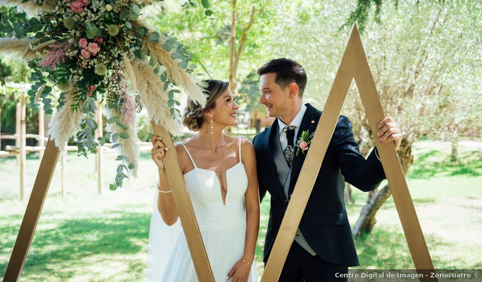 La boda de Guillermo y Marta en Jabaga, Cuenca