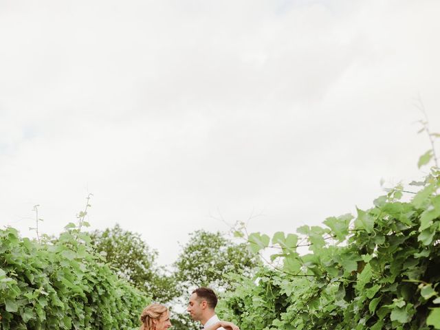 La boda de Mikel y LIerni en Hondarribia, Guipúzcoa 73