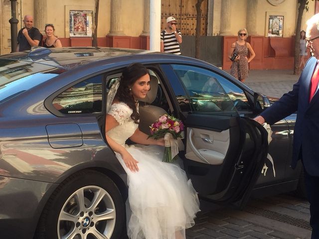 La boda de Beatriz y Javier en Sevilla, Sevilla 1