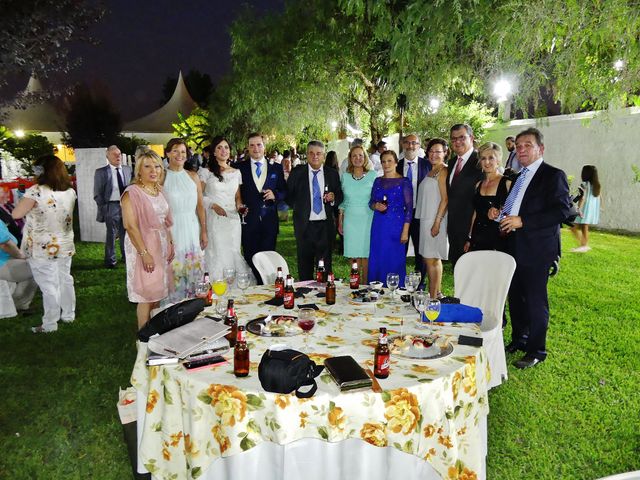 La boda de Beatriz y Javier en Sevilla, Sevilla 4