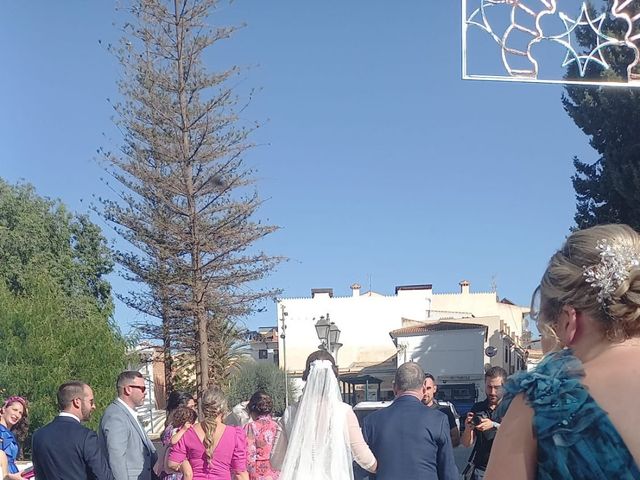 La boda de Javi y Neiva en Benamocarra, Málaga 5