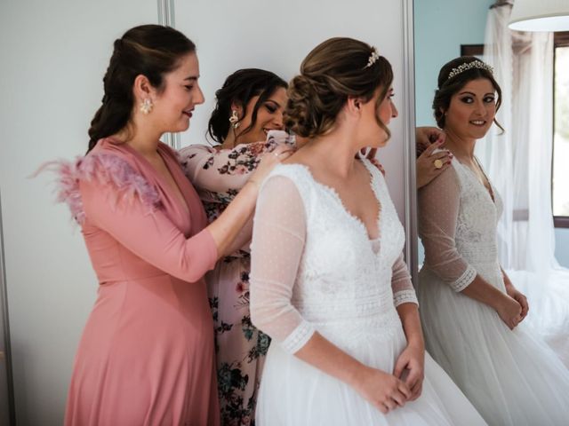 La boda de Javi y Neiva en Benamocarra, Málaga 12
