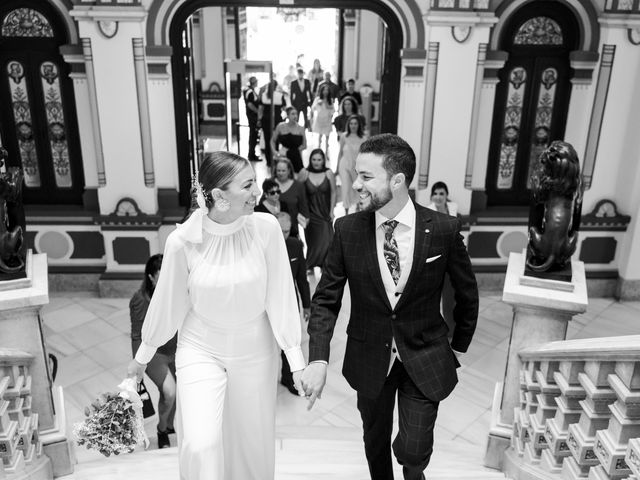 La boda de María Guerrero  y Jose Luis Moreno  en Málaga, Málaga 1