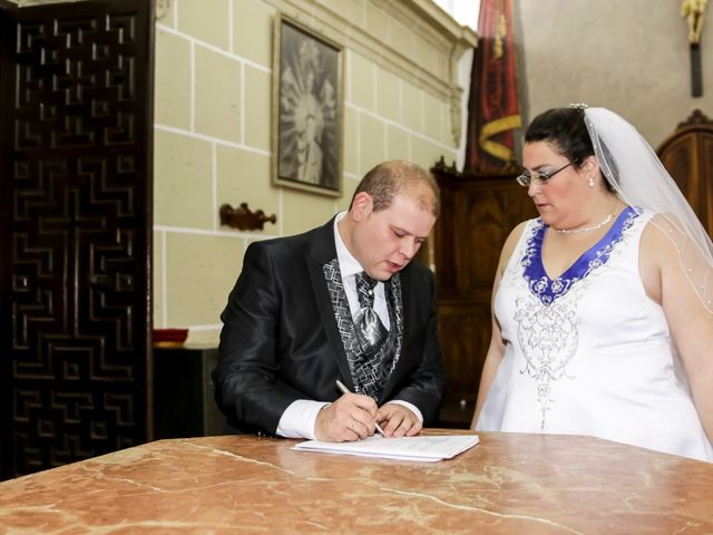 La boda de VICTOR y REBECA en Callosa De Segura, Alicante 21