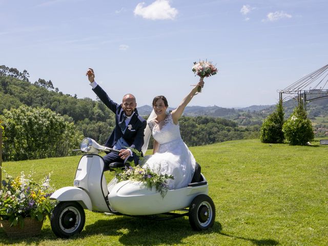 La boda de Verónica y Mario en Torazo, Asturias 3