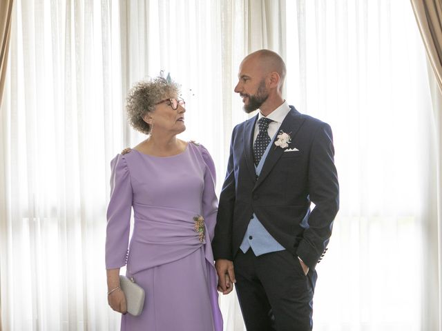 La boda de Verónica y Mario en Torazo, Asturias 13