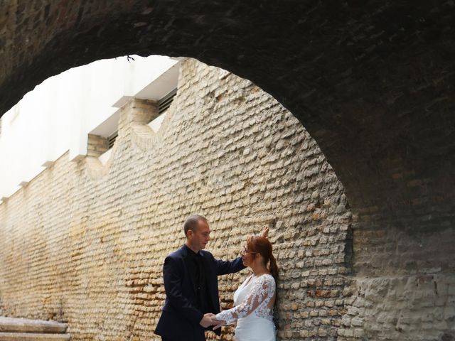 La boda de Encarni y Edu en Sevilla, Sevilla 36