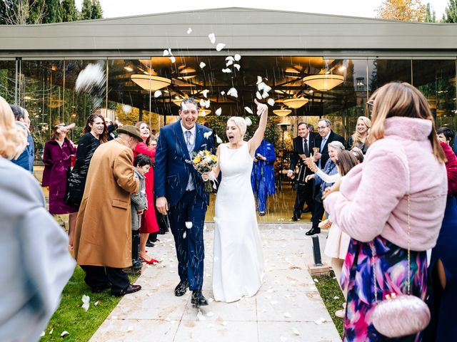 La boda de Raúl y Minerva en San Sebastian De Los Reyes, Madrid 30