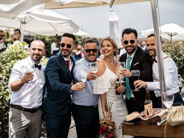 La boda de Juanlu y Idaira en Teguise, Las Palmas 32