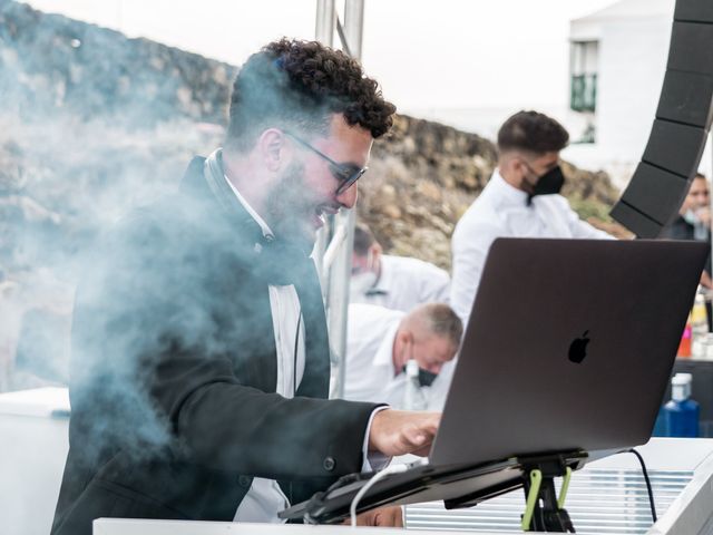 La boda de Juanlu y Idaira en Teguise, Las Palmas 53