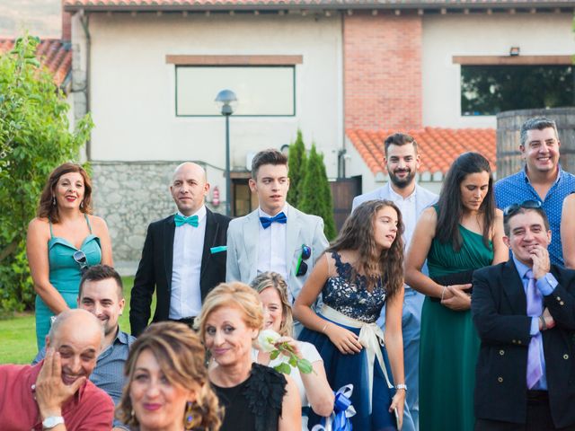 La boda de Miguel y Mye en Bilbao, Vizcaya 15