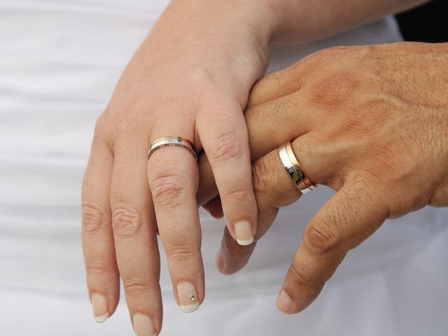 La boda de Armando y Olympia en El Priorat De Banyeres, Tarragona 7