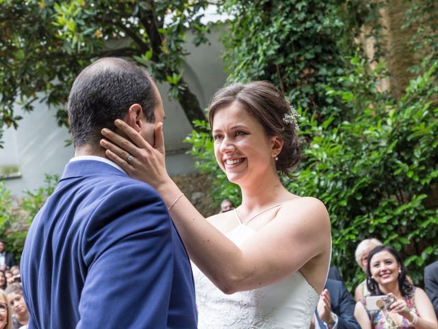 La boda de Adrés y Shara en Oviedo, Asturias 6