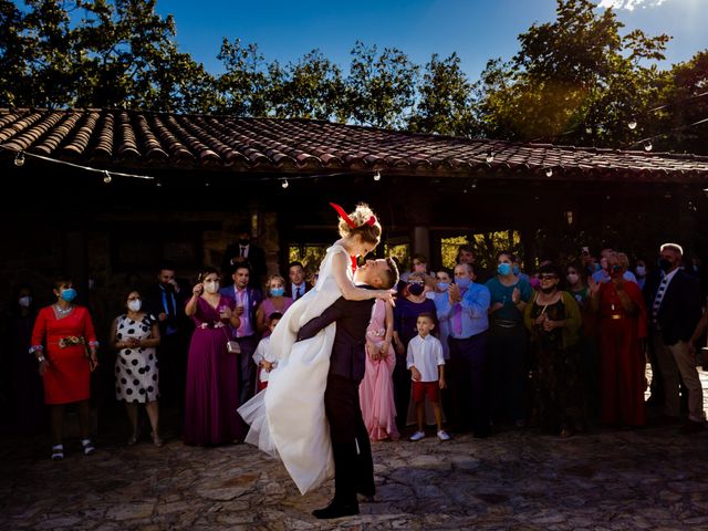 La boda de Javier y Alba en Arroyomolinos De La Vera, Cáceres 24