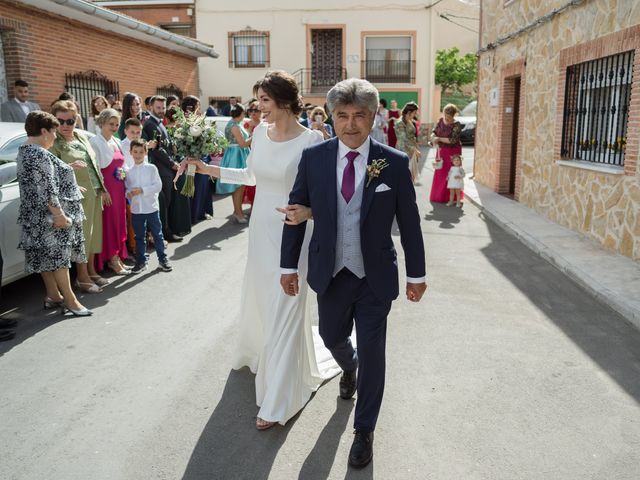 La boda de Julio y Lucia en Cuenca, Cuenca 3