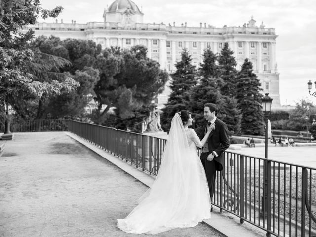 La boda de Manuel y Raquel en Madrid, Madrid 2