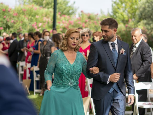 La boda de Yasmina y Jose Manuel en Albolote, Granada 11