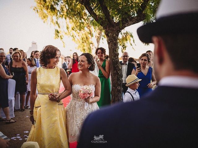 La boda de Edu y Rocio en Casar De Caceres, Cáceres 3