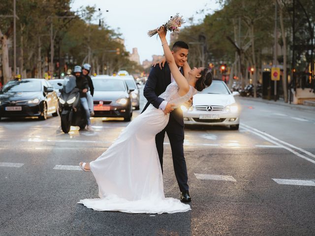 La boda de Eros y Yasmin en Barcelona, Barcelona 10
