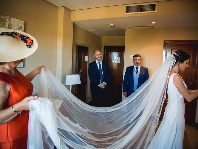 La boda de Ángel y Júlia en Badajoz, Badajoz 33