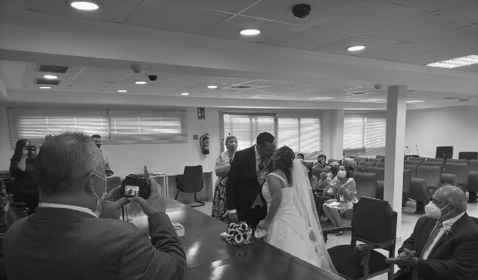 La boda de Israel  y Ana en Madrid, Madrid