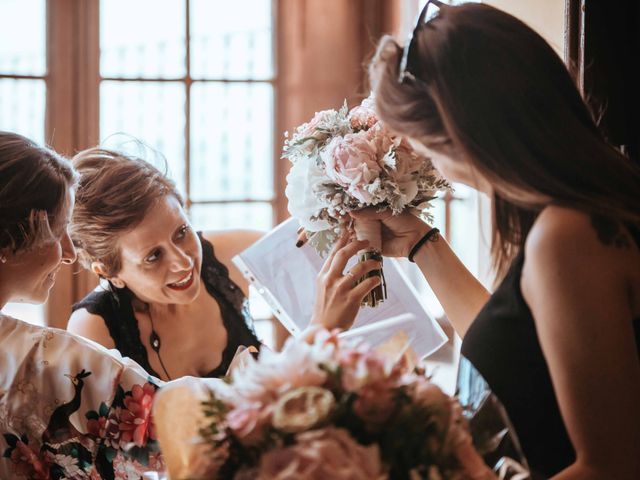 La boda de Jona y Alba en Sant Cugat Sesgarrigues, Barcelona 31