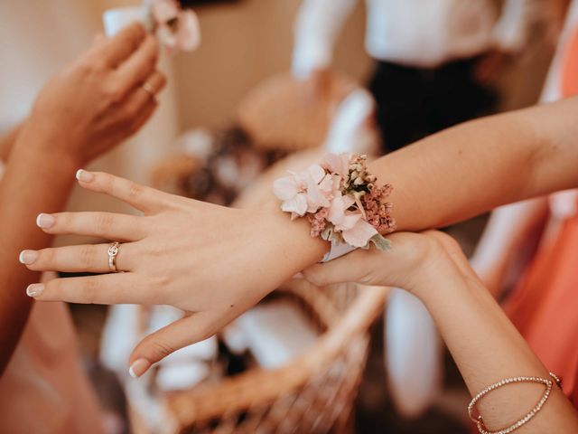 La boda de Jona y Alba en Sant Cugat Sesgarrigues, Barcelona 53