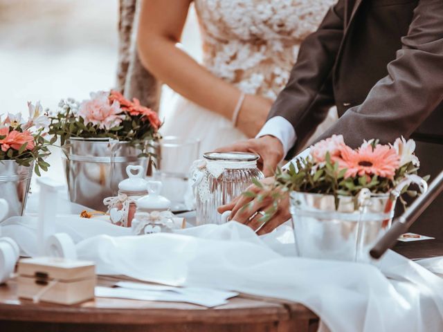 La boda de Jona y Alba en Sant Cugat Sesgarrigues, Barcelona 139