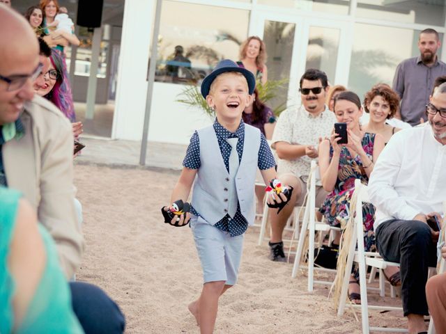 La boda de Carles y Anna en Malgrat De Mar, Barcelona 74