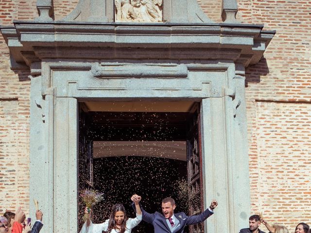 La boda de Miguel y Silvia en Madrid, Madrid 16