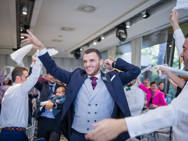 La boda de Miguel y Silvia en Madrid, Madrid 32