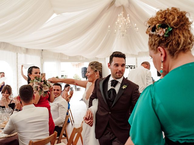 La boda de Héctor y Rocío en Las Fraguas, Cantabria 201