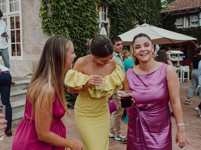 La boda de Héctor y Rocío en Las Fraguas, Cantabria 307