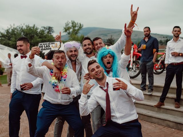 La boda de Héctor y Rocío en Las Fraguas, Cantabria 321