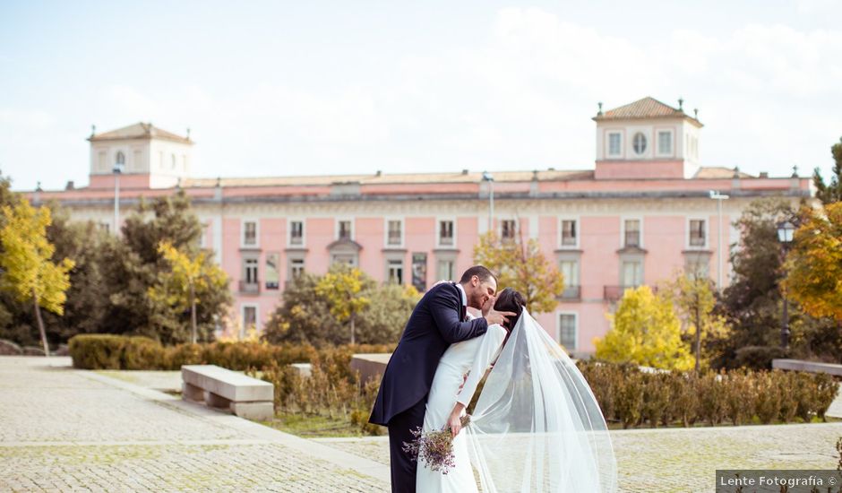 La boda de Miguel y Silvia en Madrid, Madrid