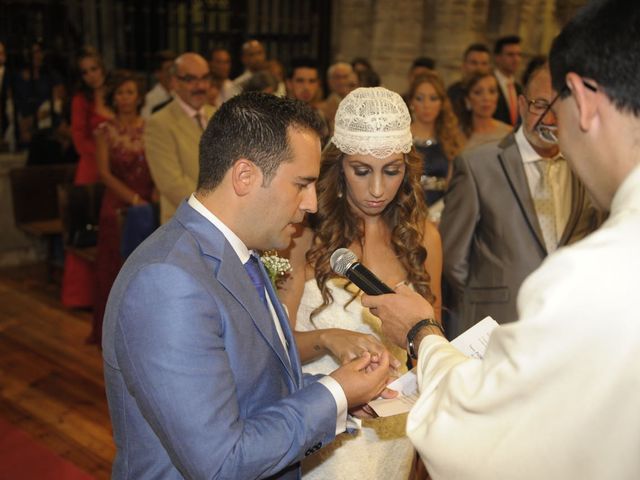 La boda de Carlos y Patricia en Villamayor, Salamanca 36