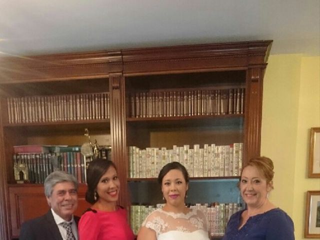 La boda de Alejandro y Macarena en Tomares, Sevilla 5